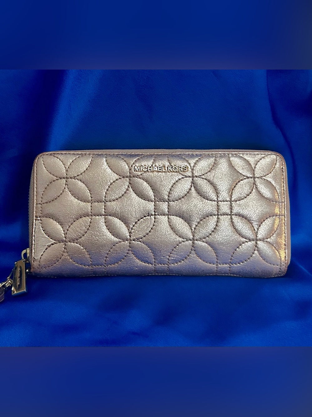 Michael Kors Metallic Pink Quilted Zip Wallet